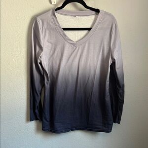 Gradient V-Neck Long Sleeve Top